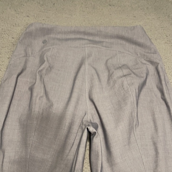 Lululemon Here to There High-Rise size 10
Crosshatch Texture Magnet Grey Multi - Picture 7 of 10